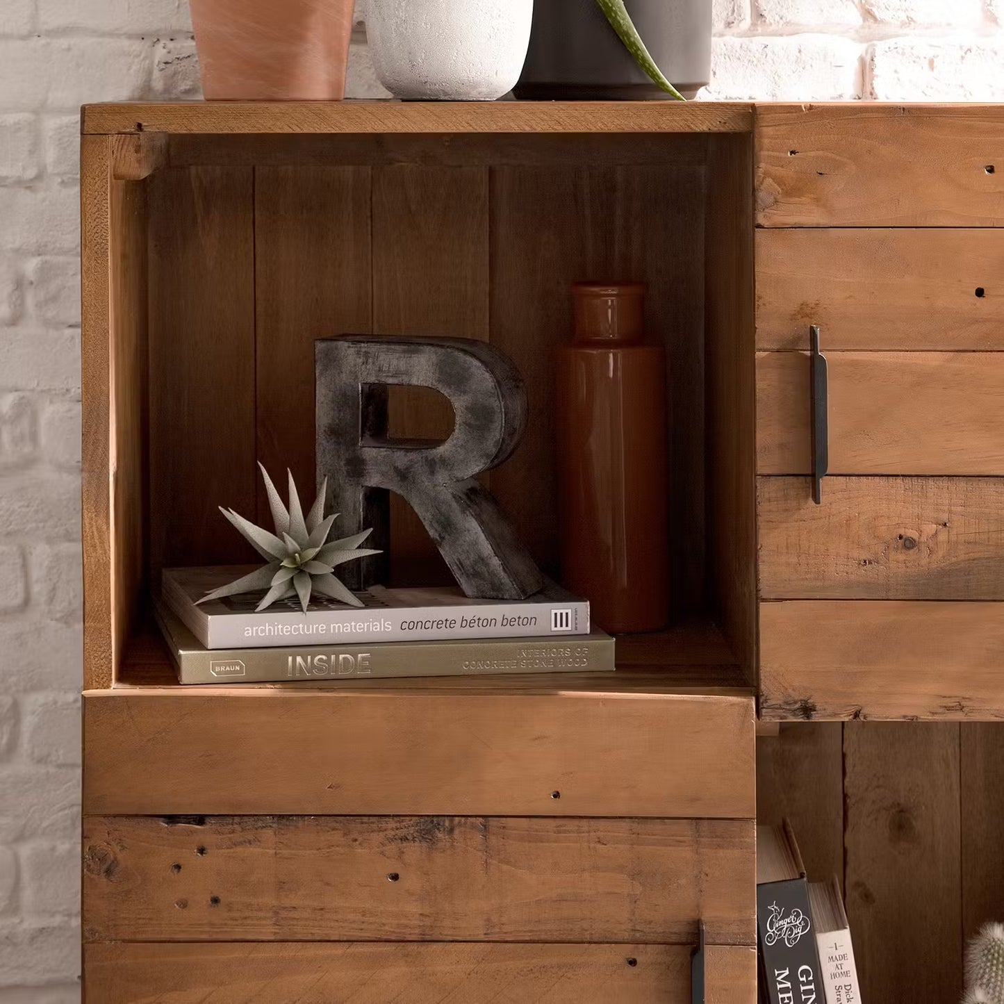 Wooden Chest of Drawer with Cabinet Storage for Living Room in Natural Finish