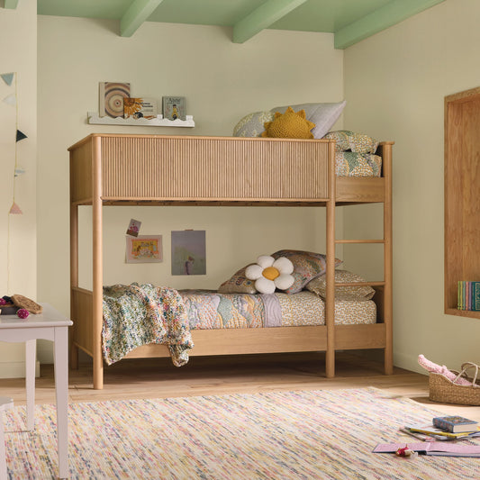 Solid Wood Bunk Bed for Kid's Bedroom